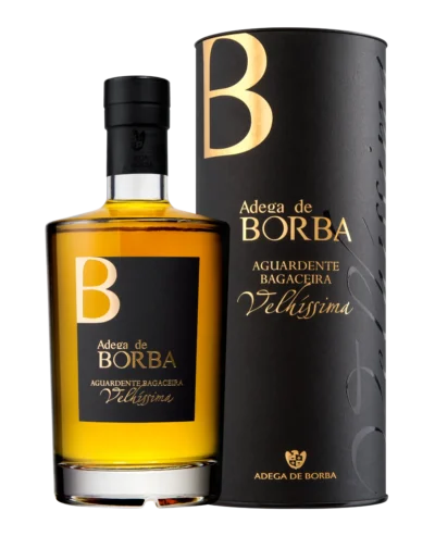 Aguardente Bagaceira Velhissima Borba